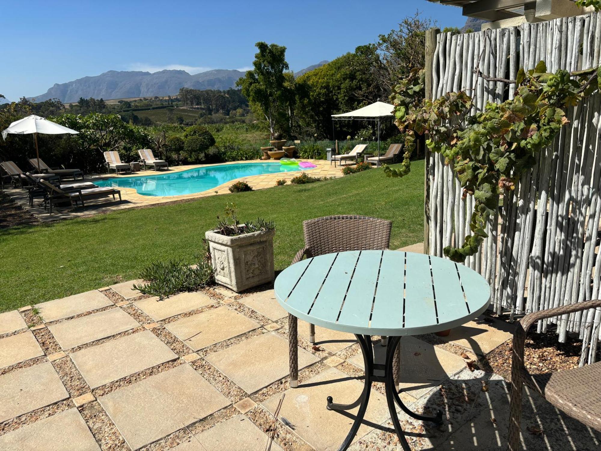 In The Vine Country Manor